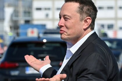 Bitcoin's stock price surges after reports that Doge Bos Elon Musk will leave Trump's orbit