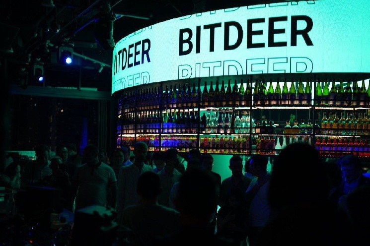Bitdeer will increase its self-mediated capacity and ship 1.6 EH/s of SEALMINER A2S in May