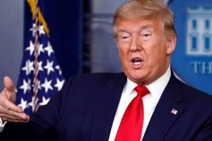 US President Donald Trump sends mixed signals about the economy - his latest statement here