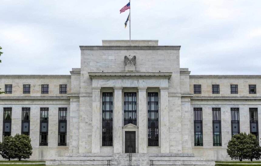 Fed Vice Chairman Supports Further Rate Cuts, What Does That Mean for Bitcoin?