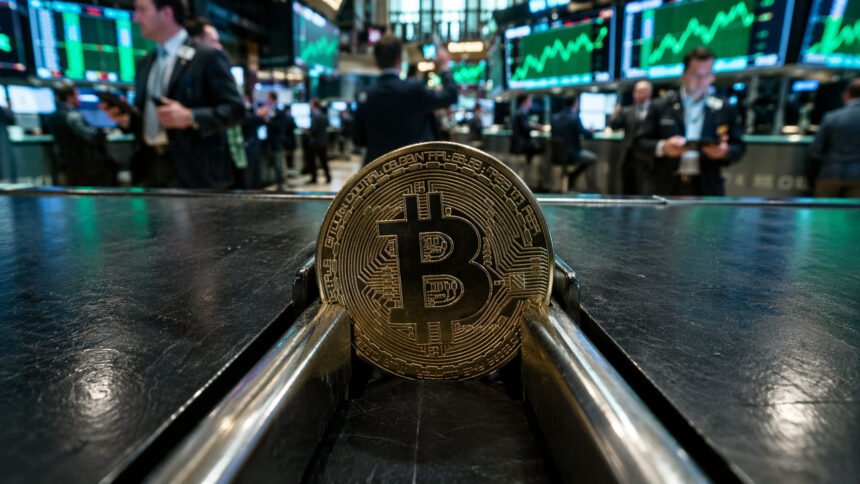 Why S&P 500's $6 Trillion Crash Rise Exposes Bitcoin Amid Range Weakness